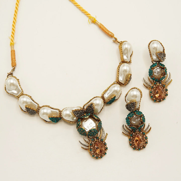Antique Full Mother Of Pearl Necklace Set - tlmjewels