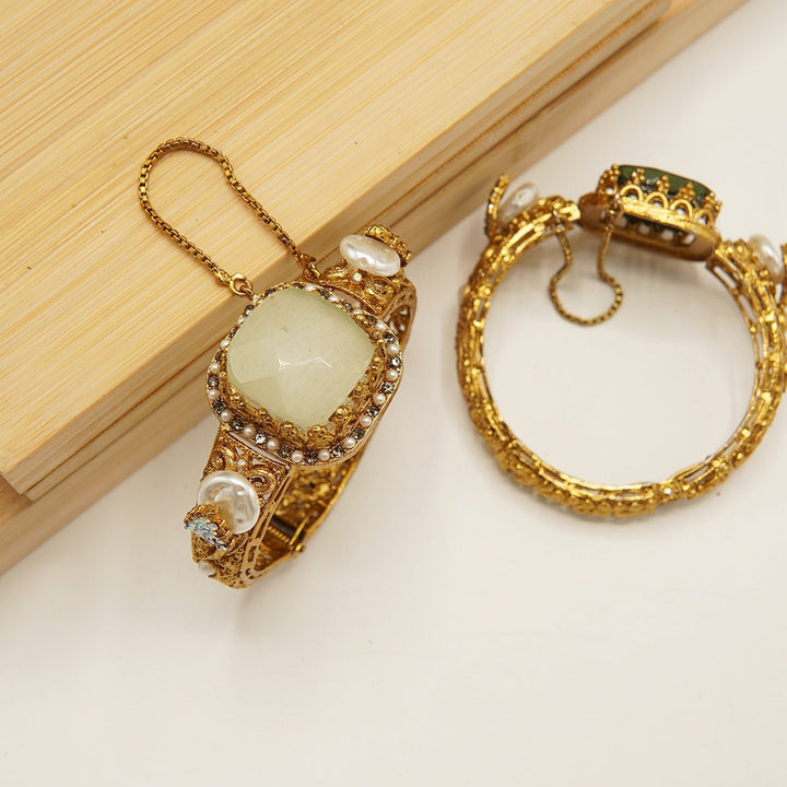 Doublets Mother Of Pearl Single Handcuff - tlmjewels