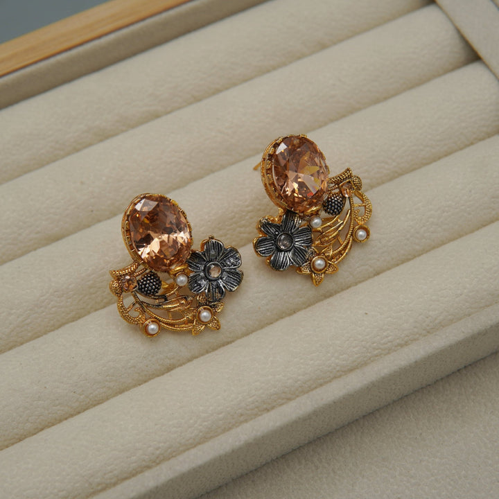 Egyptian Small Studs - tlmjewels