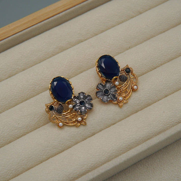 Egyptian Small Studs - tlmjewels
