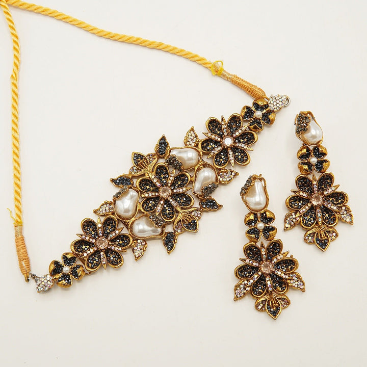 Hand Crafted Mother Of Pearl Choker Set - tlmjewels