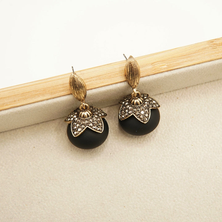 Indian High Quality Pearl Studs - tlmjewels