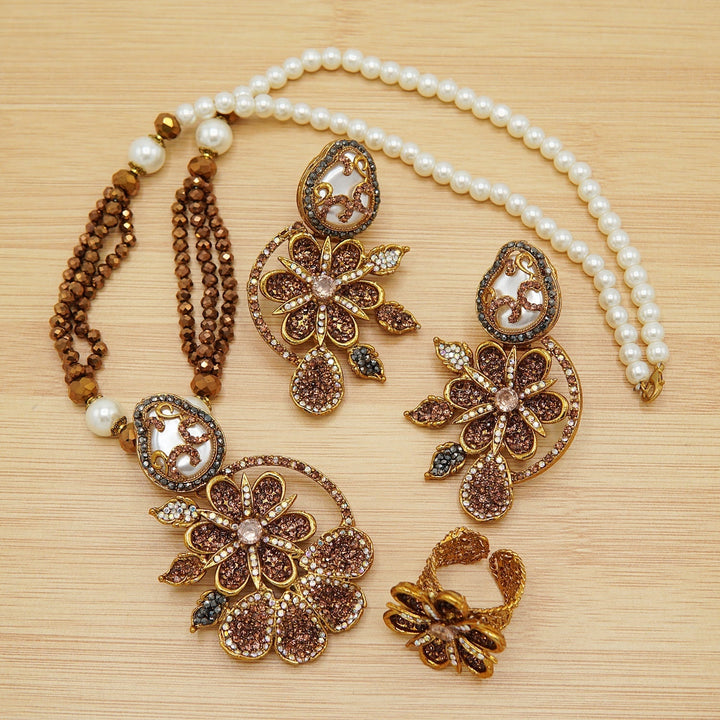 Mother Of Pearl Flower Mala Set With Ring - tlmjewels