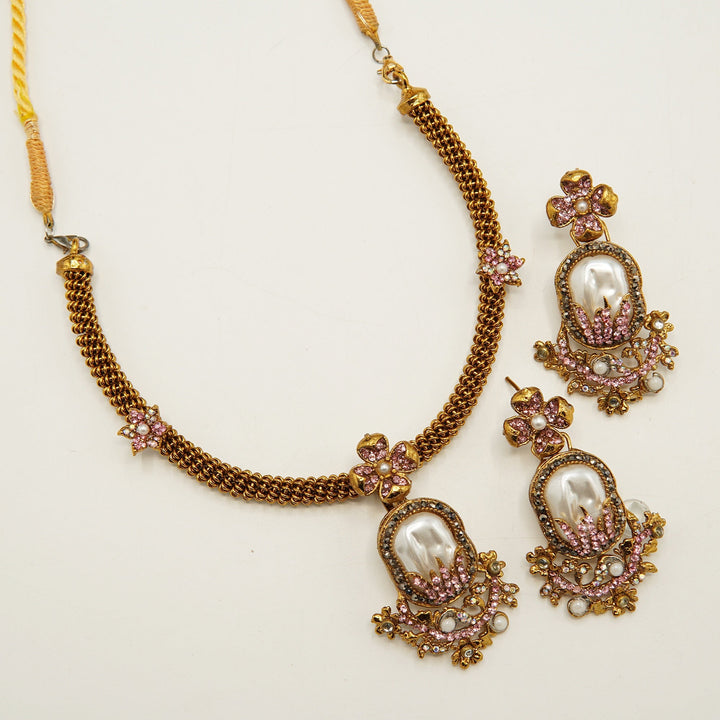 Mother Of Pearl Hasli Necklace Set - tlmjewels