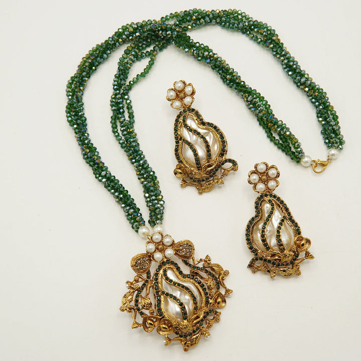 Mother Of Pearl Pendant Twisted Mala Set - tlmjewels