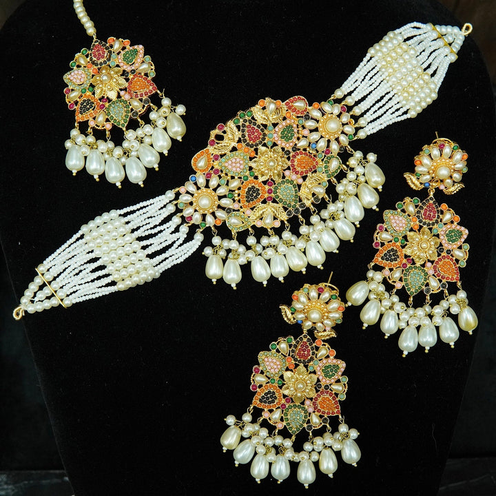 Nauratan Rani Choker Set - tlmjewels