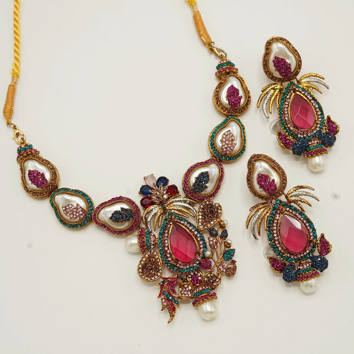 Queen's Gem Stones Mother Of Pearl Semi Party Wear Necklace Set - tlmjewels