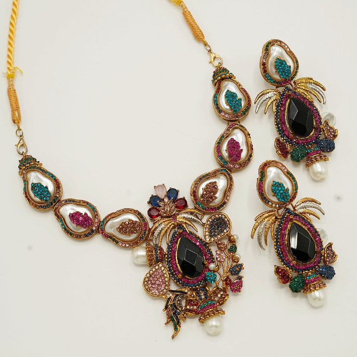 Queen's Gem Stones Mother Of Pearl Semi Party Wear Necklace Set - tlmjewels