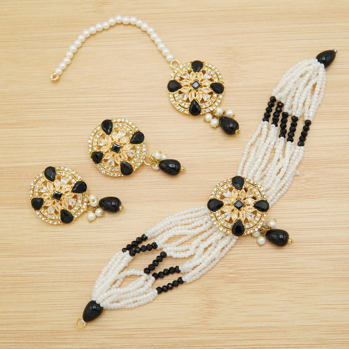 Zircones And Polkis Party Wear Choker Sets - tlmjewels