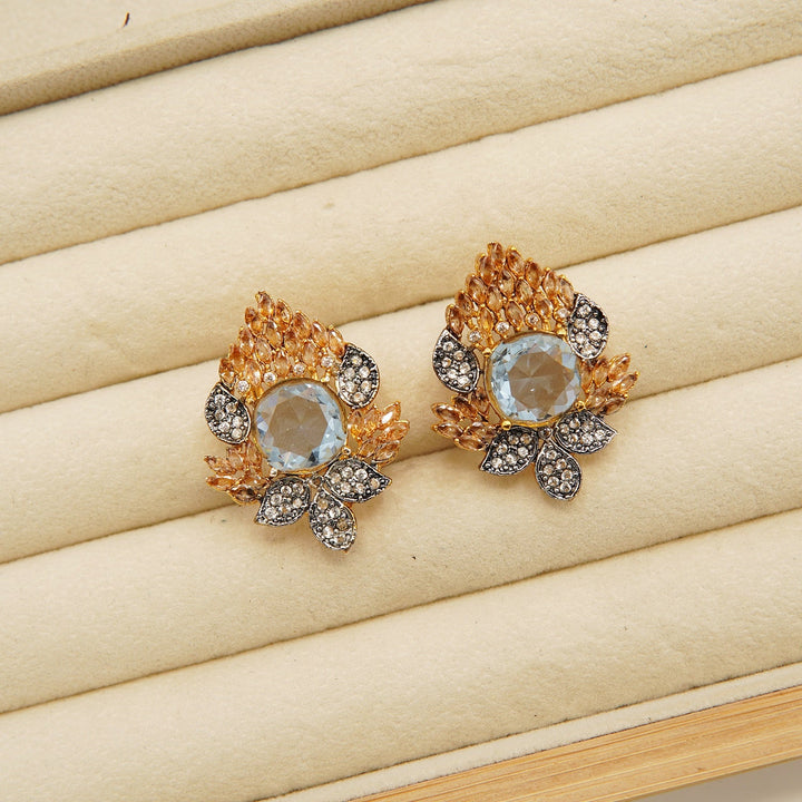 Zircones Diamond Medium Size Studs - tlmjewels