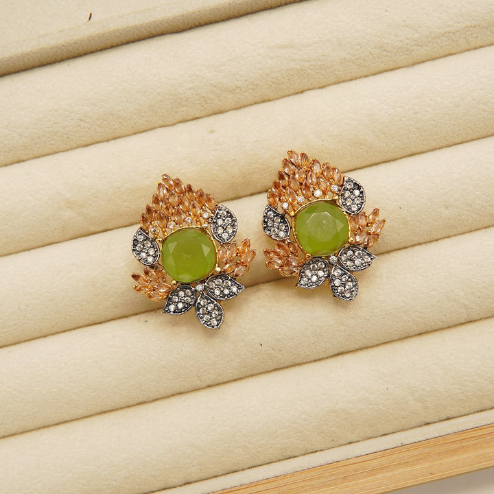 Zircones Diamond Medium Size Studs - tlmjewels