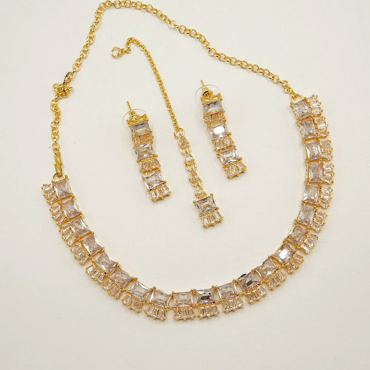 Zircones Party Wear Elegant Necklace Set - tlmjewels